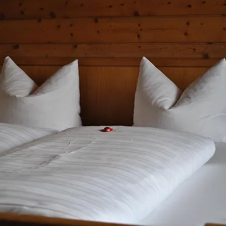 Guest house Gasthof Panorama Obsteig