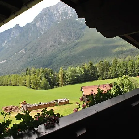 Guest house Gasthof Panorama Obsteig